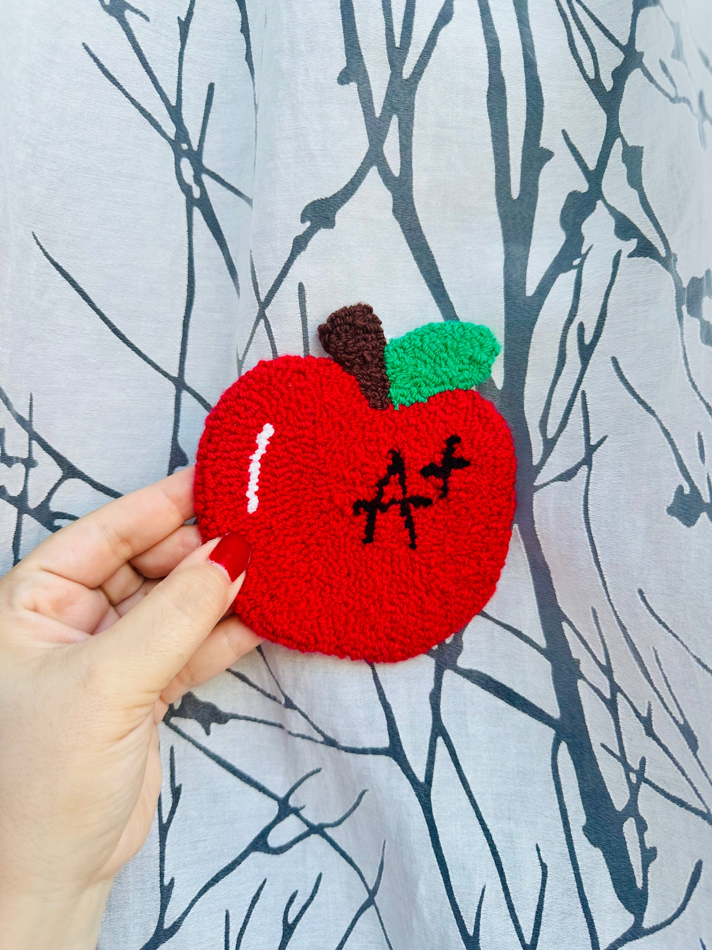 Apple Mug Rug